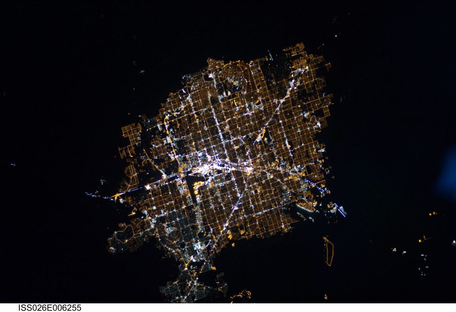 Fotomural Earth Observations taken by Expedition 26 crewmember