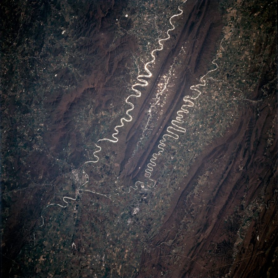 Fotomural Earth observations taken during the STS-59 mission